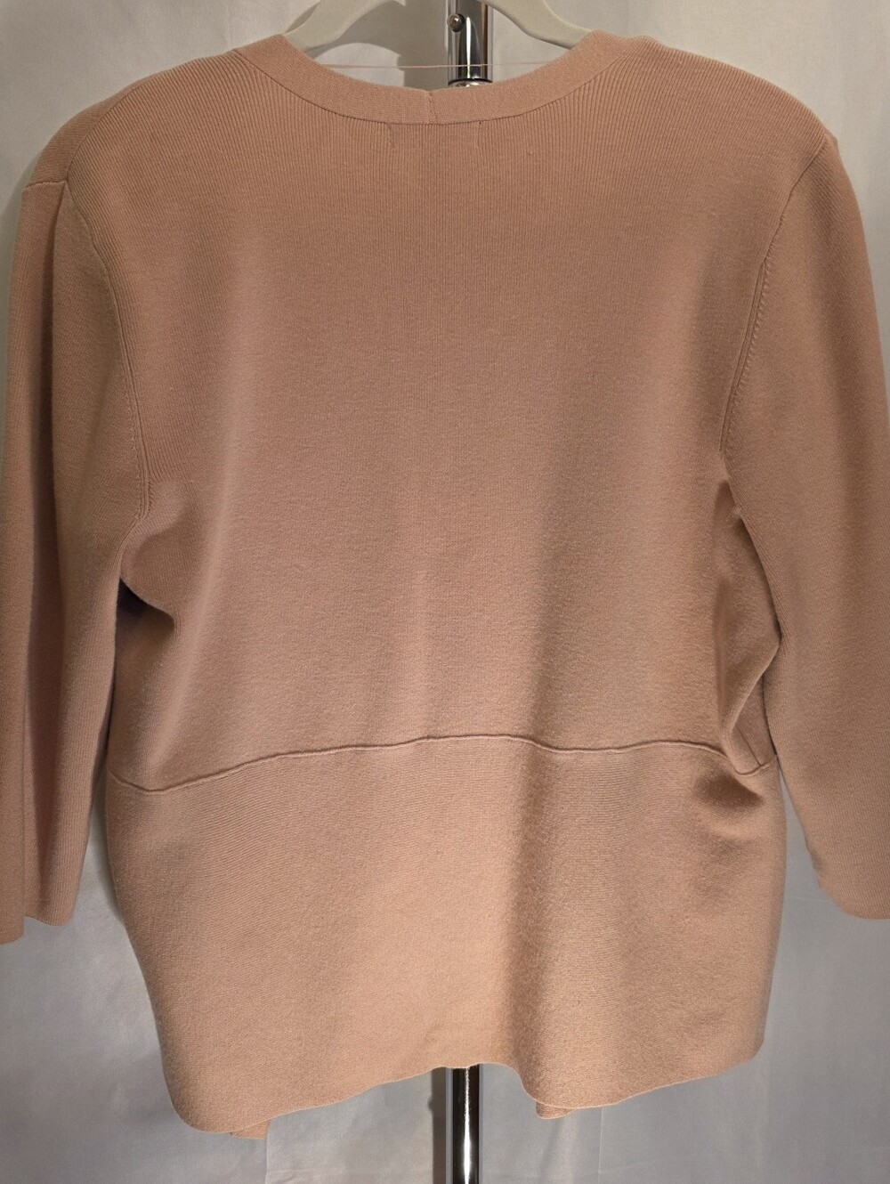 Sweater - Picture 4 of 4